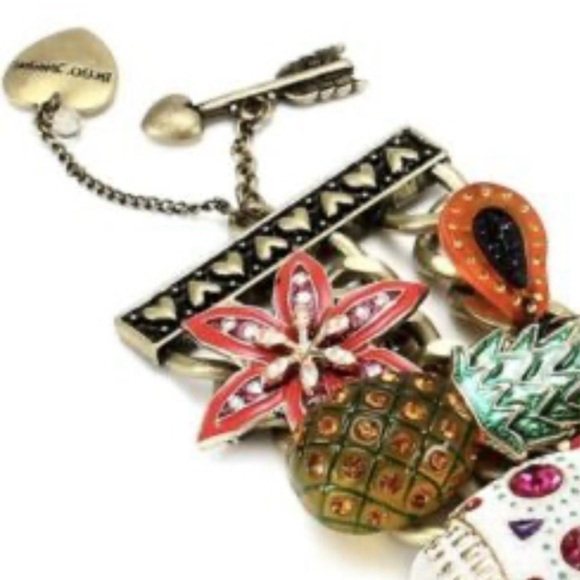 Betsey Johnson Women’s RIO Pink Sugar Skeleton Skulls Fruit Toggle Bracelet - Picture 5 of 14